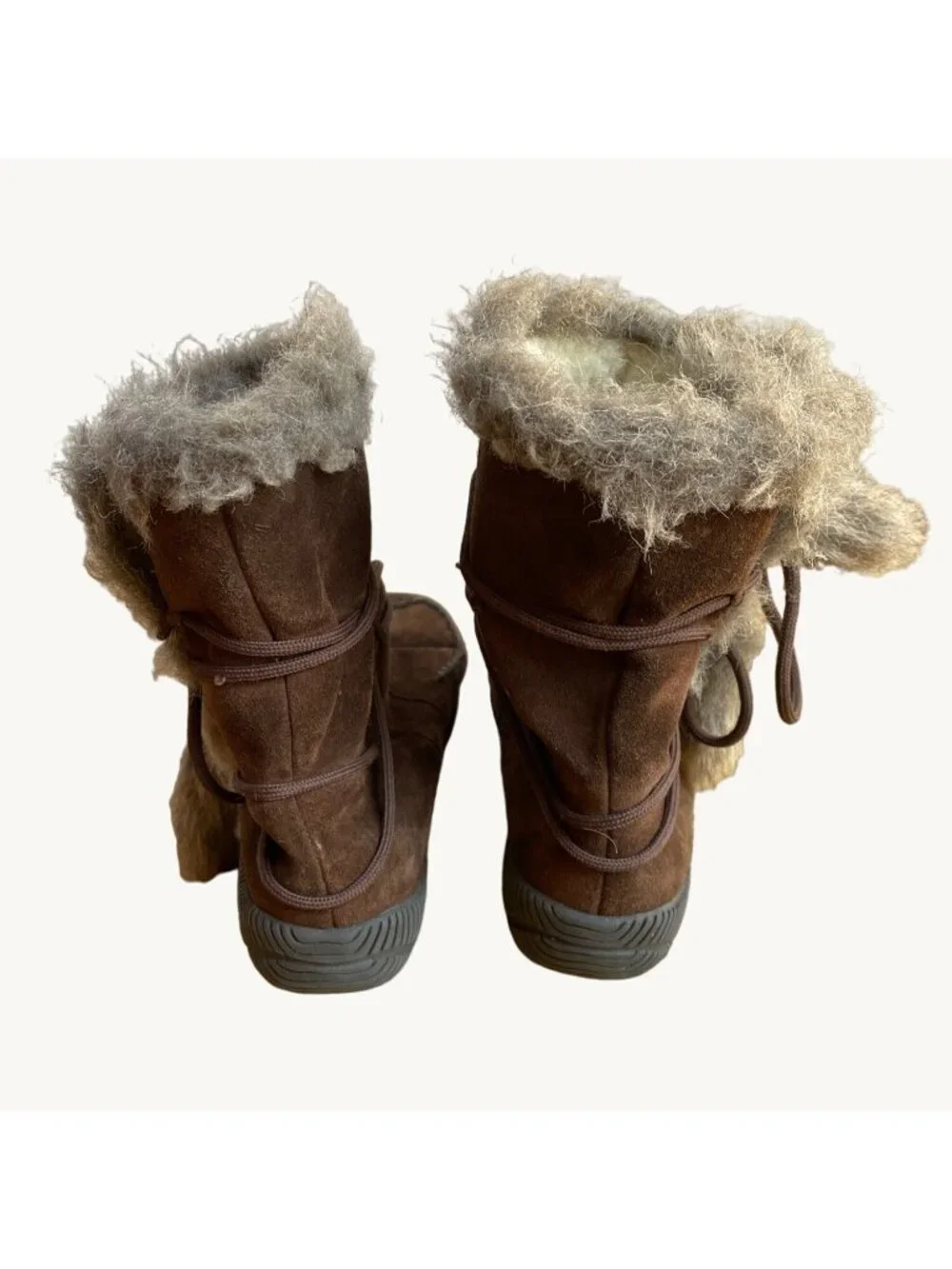 Rieker size 39EU (8US) Brown Fur Trimmed Pom-Pom Lace Lined Ankle Boots